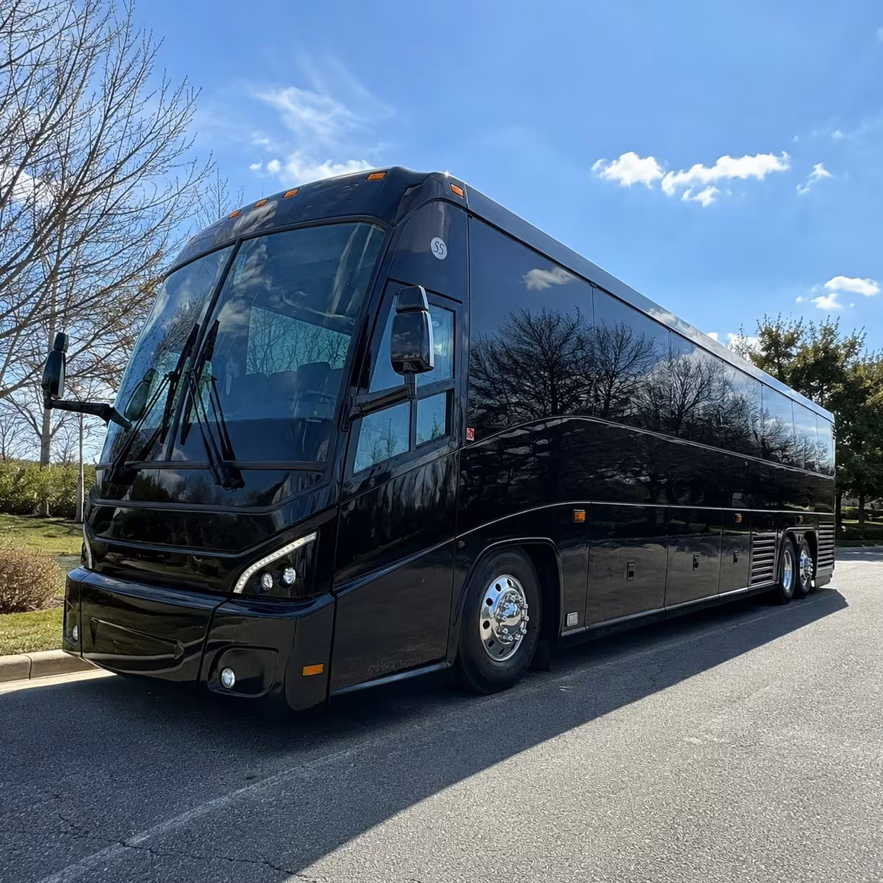 capitol district charter bus rentals for little rock agencies