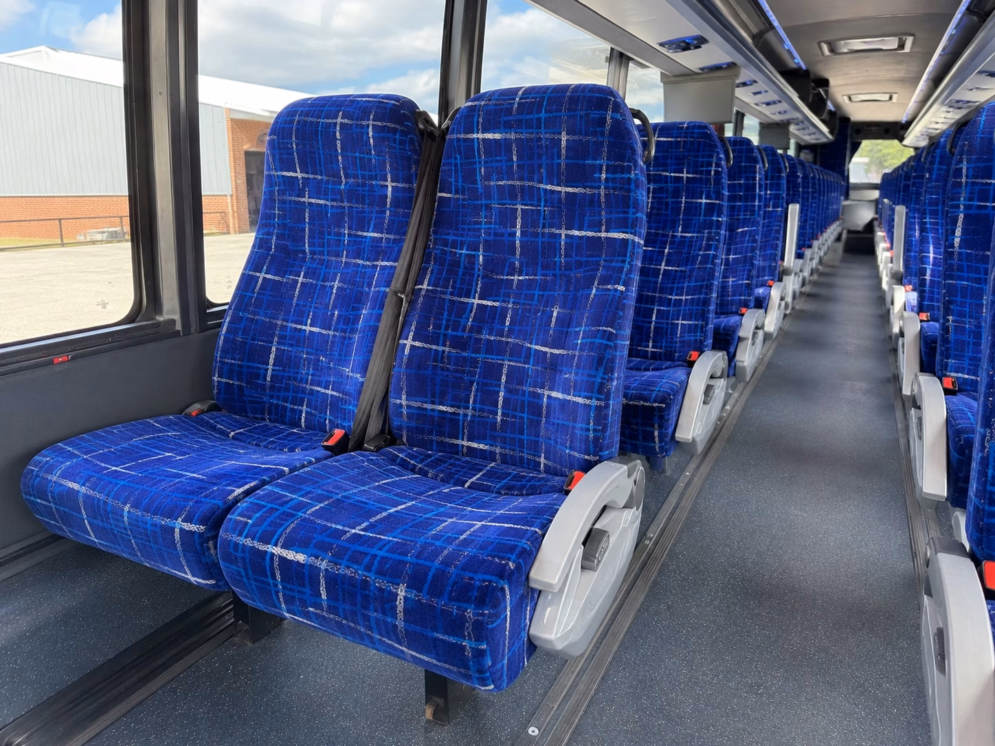 does the day of the week change what a bus costs in little rock arkansas